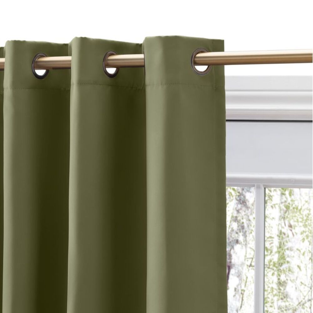 Ricardo Ultimate Black Out Grommet Panel 56x84 Sage
